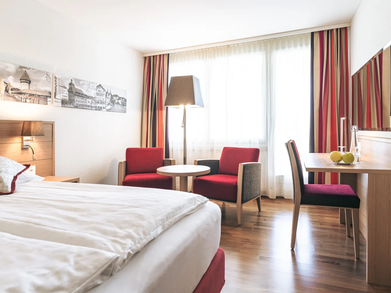 Doppelzimmer Standard Schlafzimmer Swiss Holiday Park