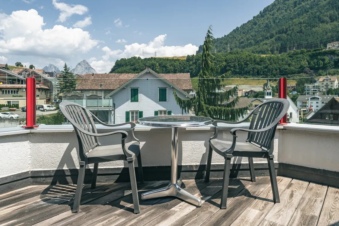 Doppelzimmer Standard Verbindungstüre Balkon Swiss Holiday Park